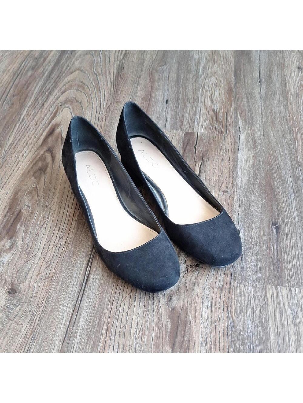 Aldo Black Slip On Kitten Heel Shoe Size 8.5